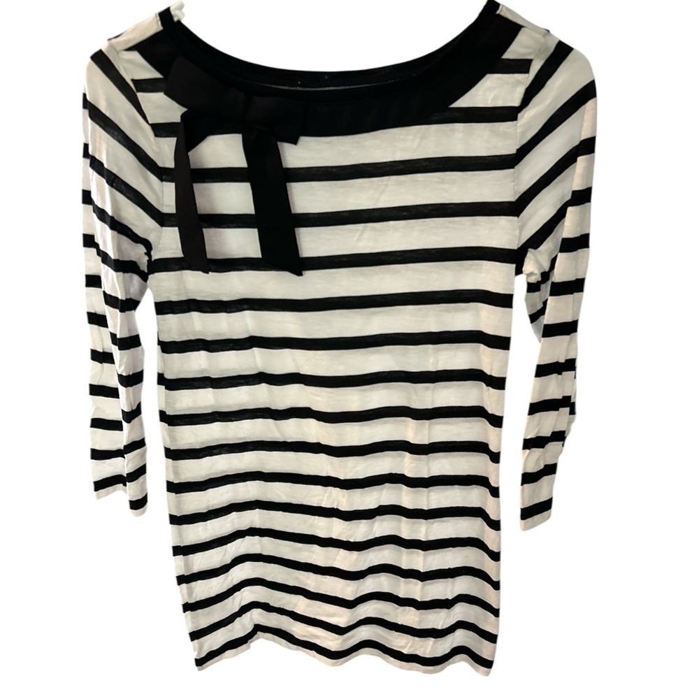 LOFT Black and White Striped Women's Top PTP 15.5 L 26